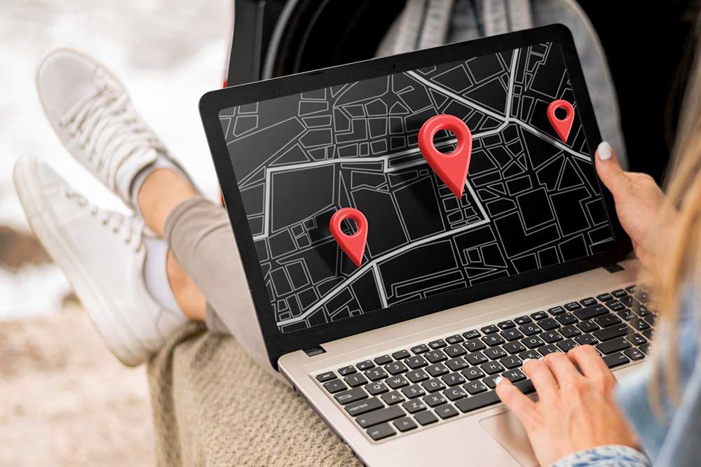 You are currently viewing Google Ads vs. Local Services Ads: Which Drives Cheaper Leads?